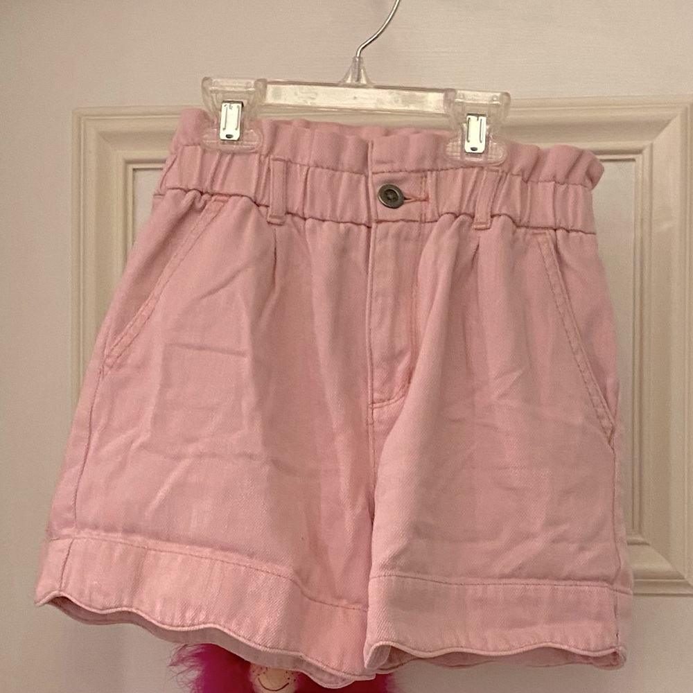 Pink denim shorts from GAP in a size L kids